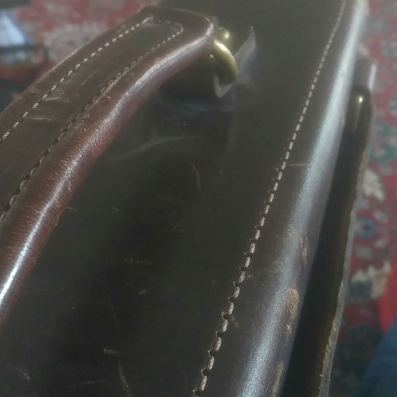 Thick Heavy Hand Tooled Leather Messenger Brief - Picture 12 of 12